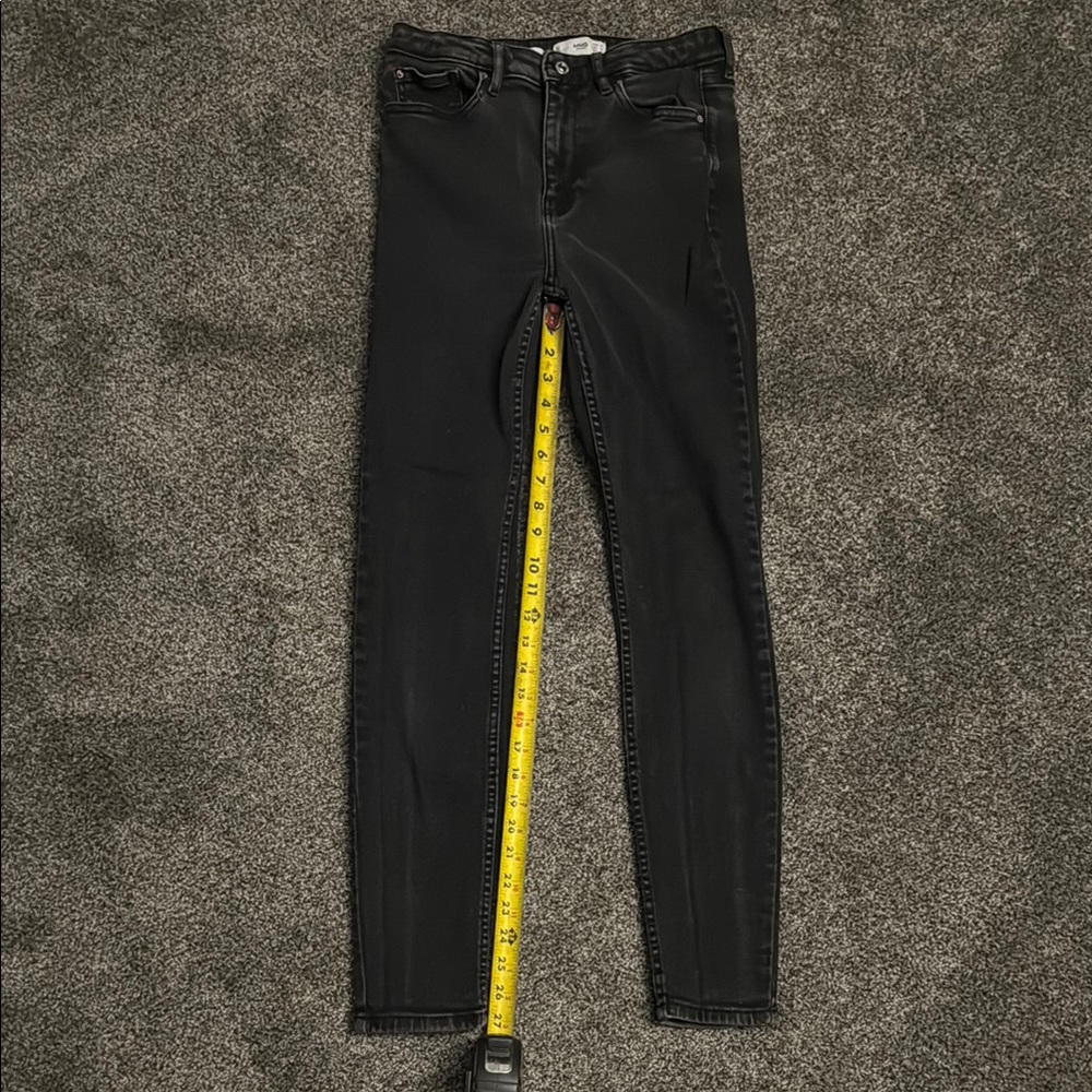 Women’s high rise black jeans